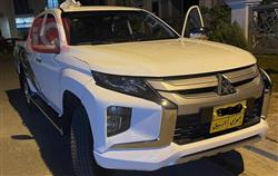 میتسوبیشی L200